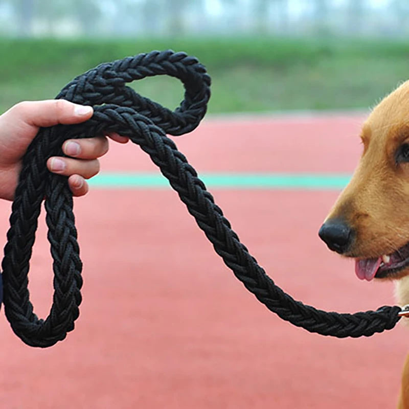 Large Dog Leash Traction Rope with Heavy Duty Buckle Hand-knitted